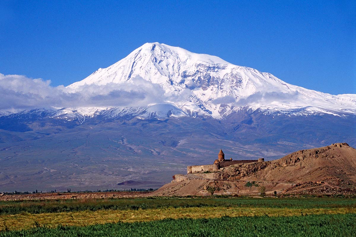 вулканы армении
